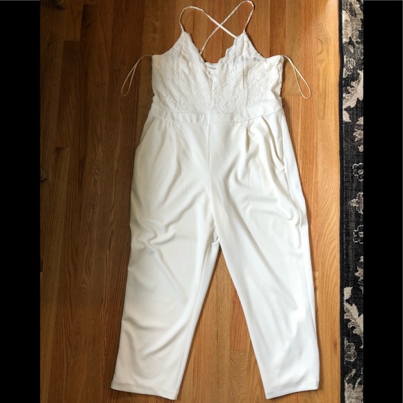 Express Pants - Express off white lace sleeveless jumpsuit